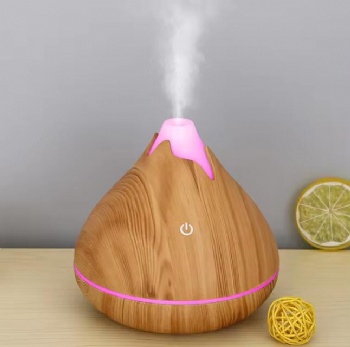 2026 New Arrival Trending Portable Wood Grain Electric Essential Oil Ultrasonic Aroma Diffuser LED Lights 200ml for Car Home
