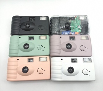 35mm Film Disposable Camera with Flash Build in 12exp /18exp /36exp Color Film and Alkaline Battery with Customized Color Box